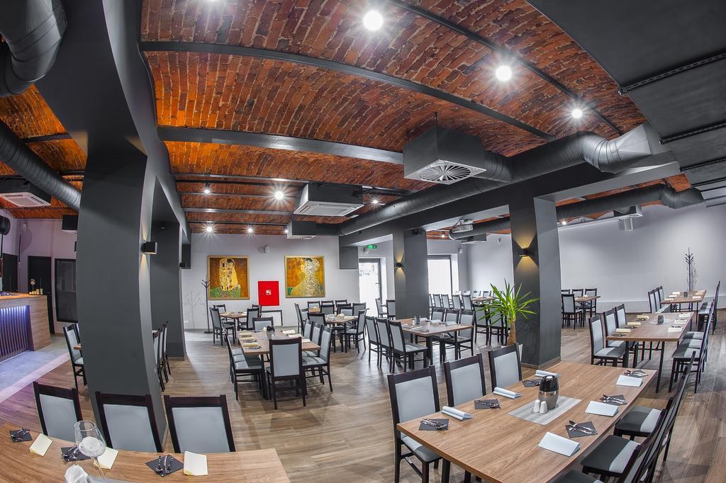 Restauracja Park Szwajcaria Hotel Gliwice Ngoại thất bức ảnh